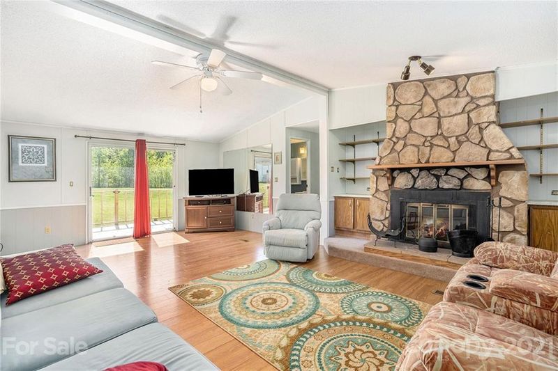 7922 Barncliff Ct, Kannapolis, NC 28081