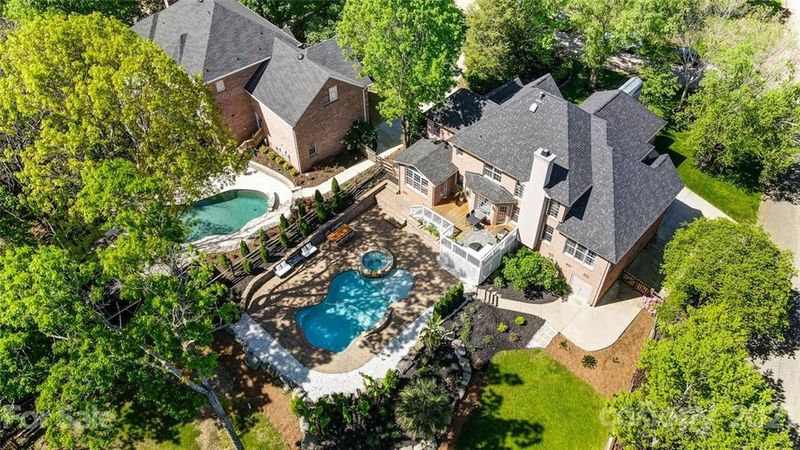 7126 Topsail Cir, Tega Cay, SC 29708