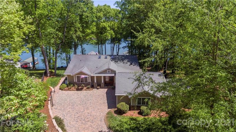 4610 Lake Shore Rd, Denver, NC 28037
