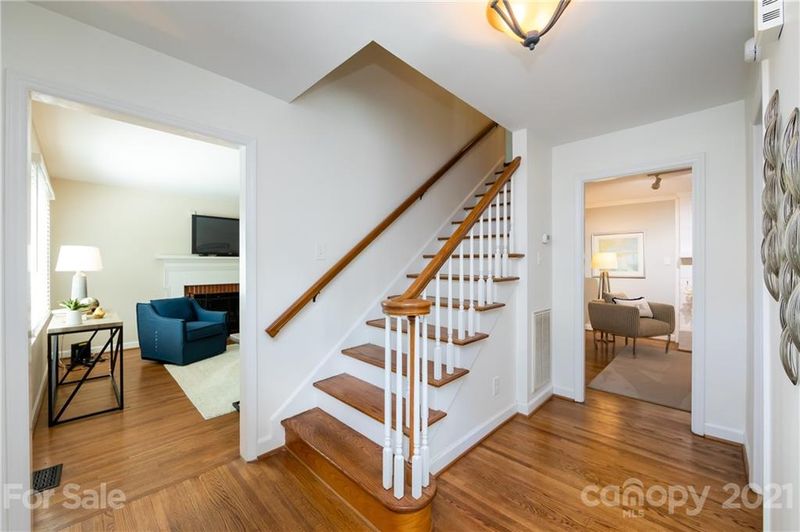 5301 Londonderry Rd, Charlotte, NC 28210