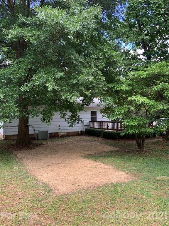 12312 Grier Pl, Matthews, NC 28105