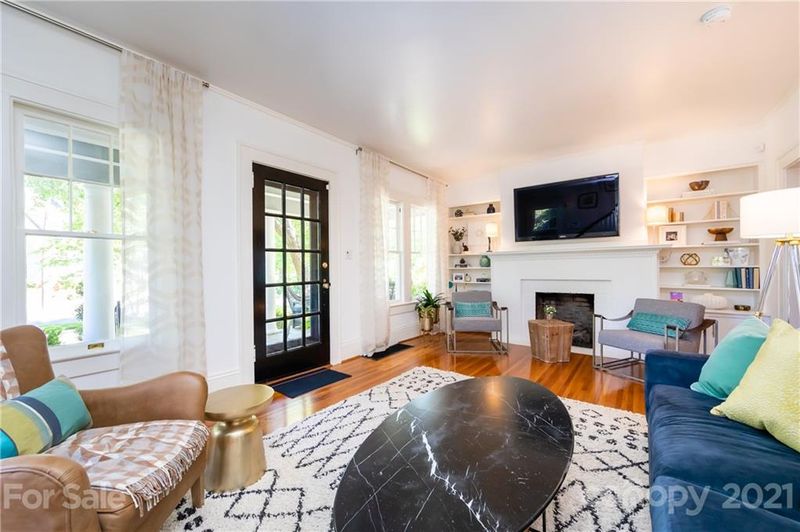 925 Ideal Way, Charlotte, NC 28203