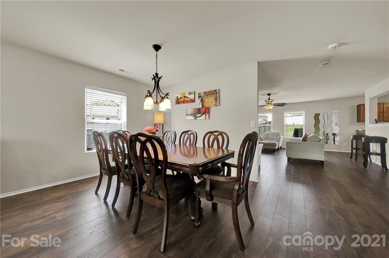 4121 Rosefield Ct, Charlotte, NC 28215
