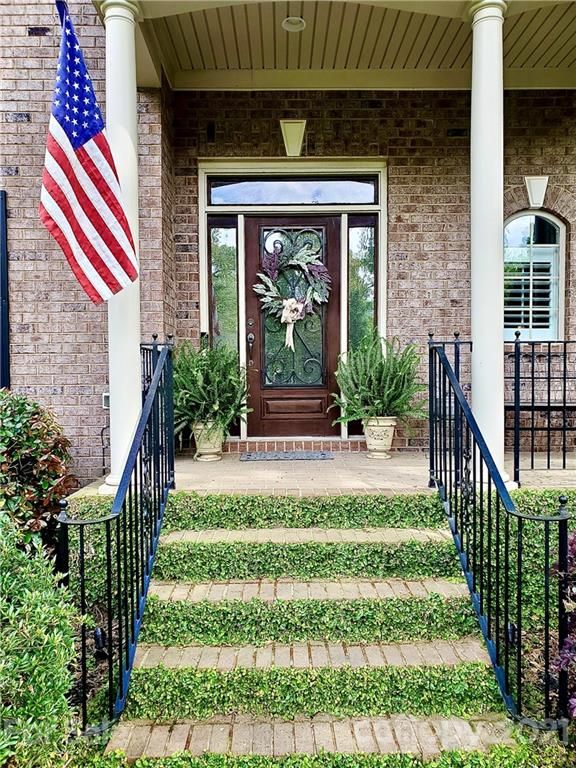 2908 Pulaski Dr, Monroe, NC 28110