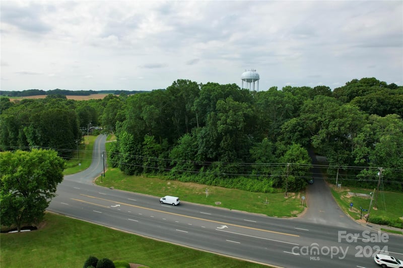 000 Hwy 74 Hw, Wingate, NC 28174