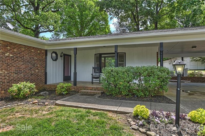 6539 Weldon Cir NW, Concord, NC 28027