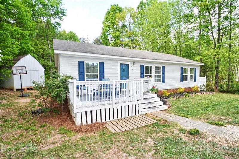 242 Carlyle Rd, Troutman, NC 28166