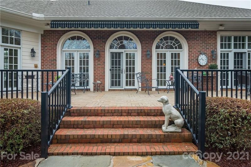 16614 Mizzen Ct, Cornelius, NC 28031