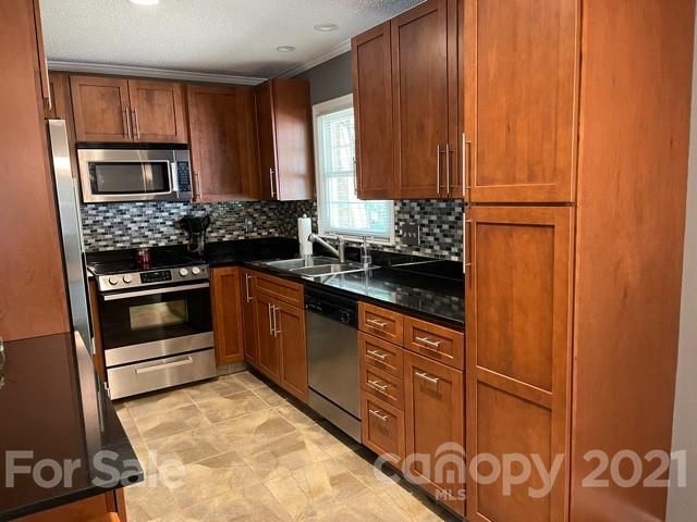 116 Smith St, Wingate, NC 28174