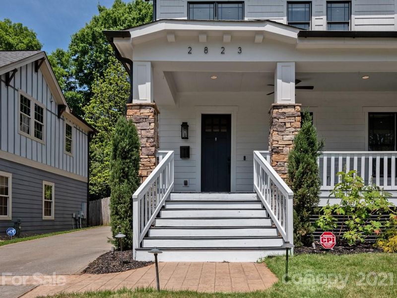 2823 Attaberry Dr, Charlotte, NC 28205