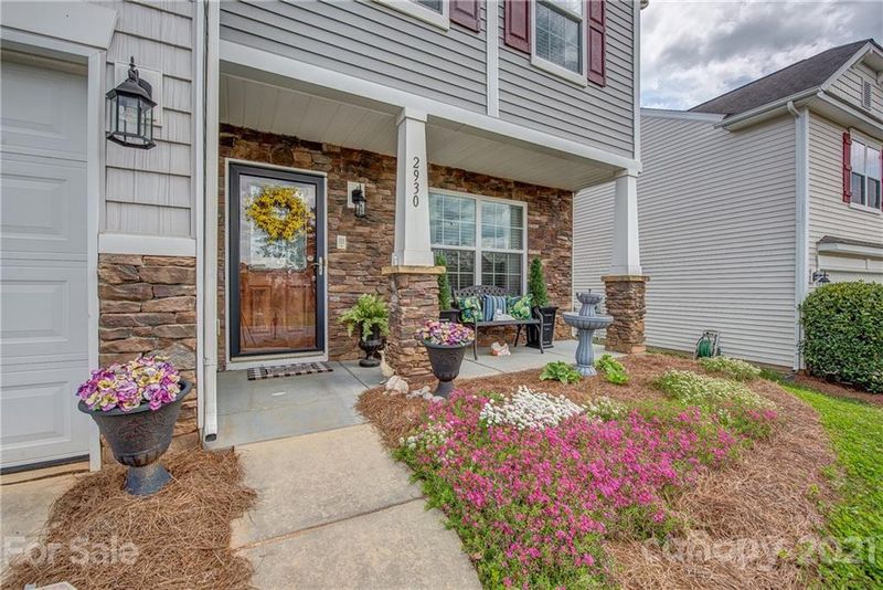 2930 Tall Oaks Dr, Dallas, NC 28034