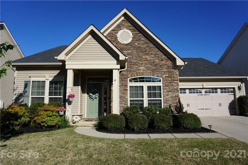 6035 Durango Way, Denver, NC 28037