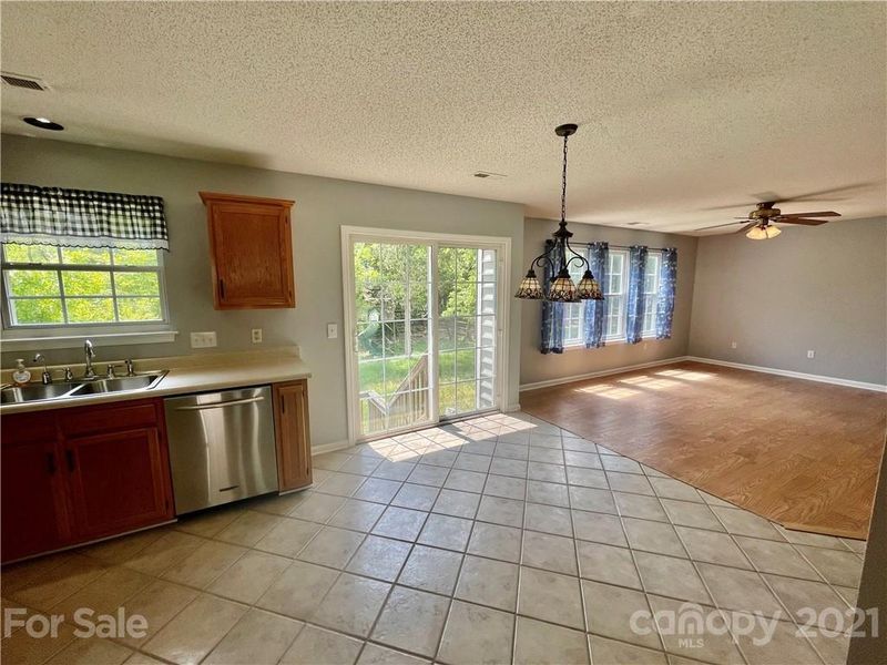2463 Saguaro Ln, Kannapolis, NC 28083