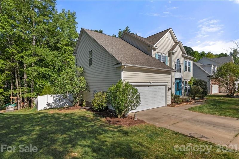 112 Doby Creek Ct, Fort Mill, SC 29715