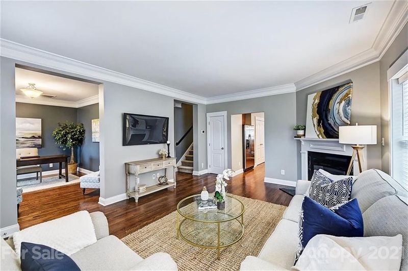 3011 Crosby Rd, Charlotte, NC 28211