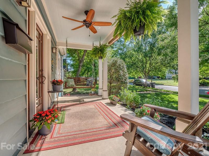 712 Walnut Ave, Charlotte, NC 28208