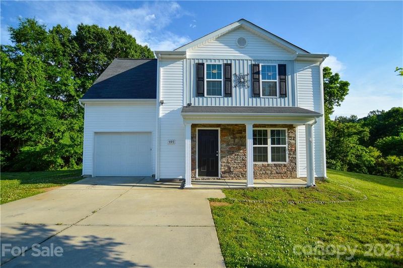 597 Black Maple Dr, Kannapolis, NC 28081