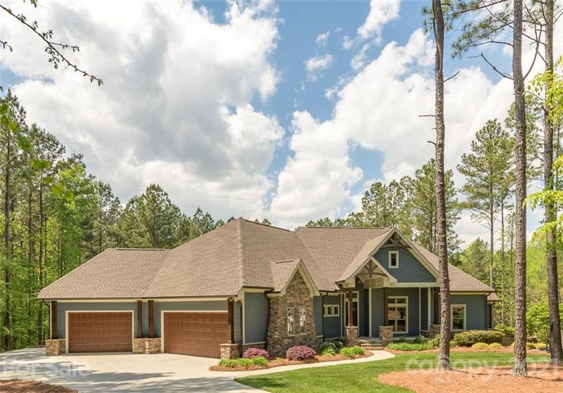 148 Emerald Creek Dr, Troutman, NC 28166