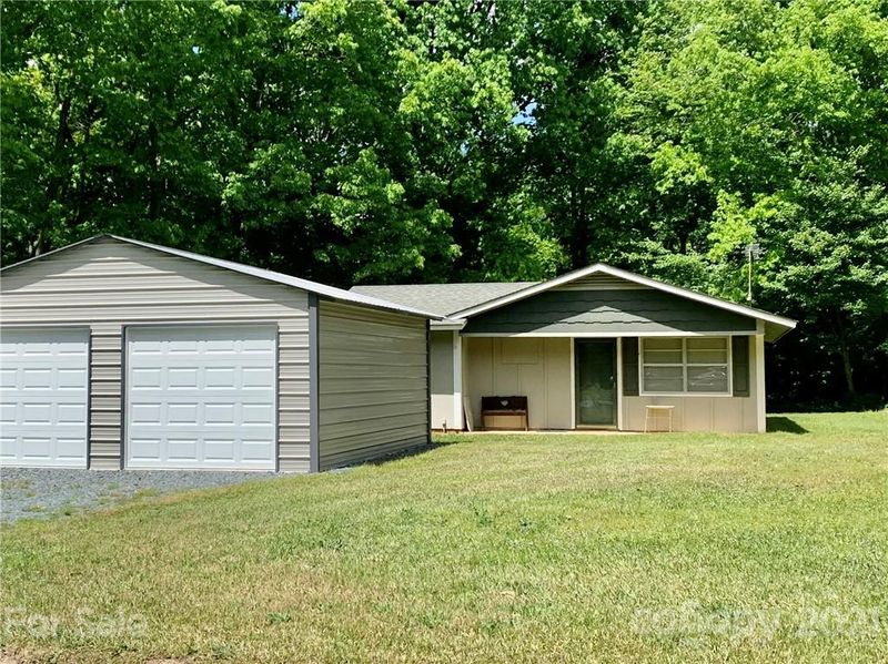203 Carter Rd, Monroe, NC 28110