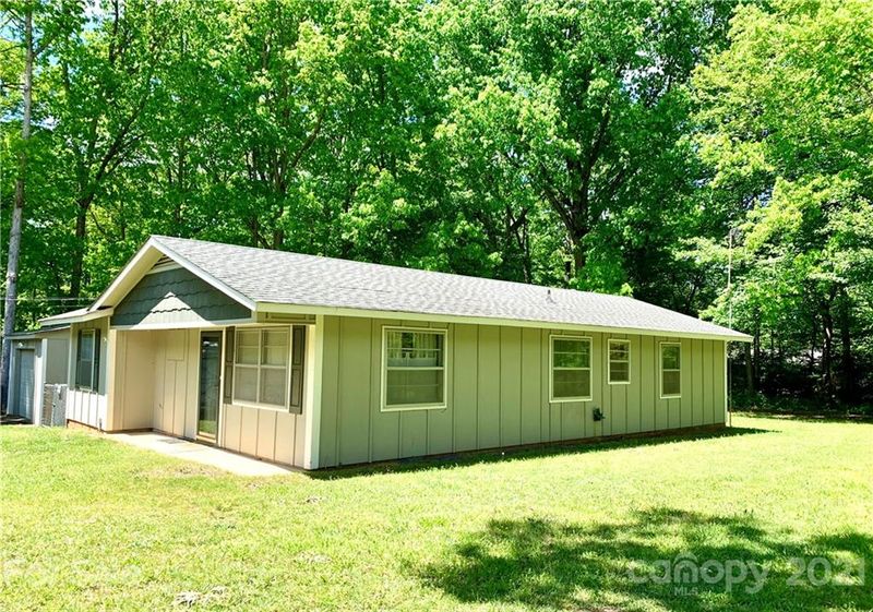 203 Carter Rd, Monroe, NC 28110