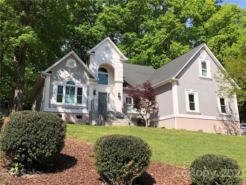 707 Carson Ct, Kannapolis, NC 28083
