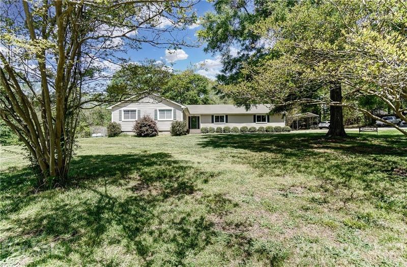 3149 Kelly Rd, Charlotte, NC 28216