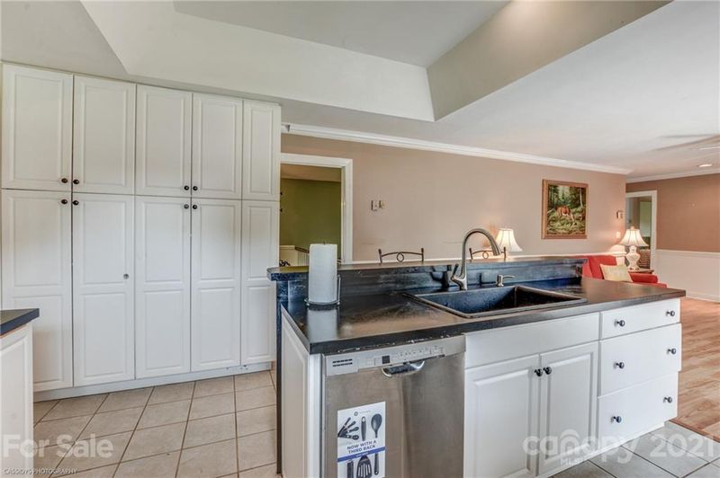 2407 Rufus Ratchford Rd, Gastonia, NC 28056