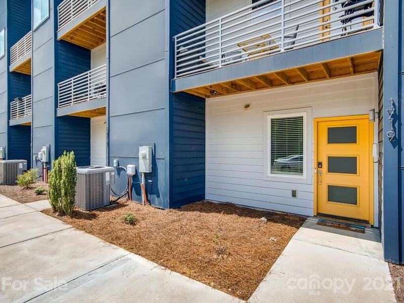 1719 Umstead St, Charlotte, NC 28205