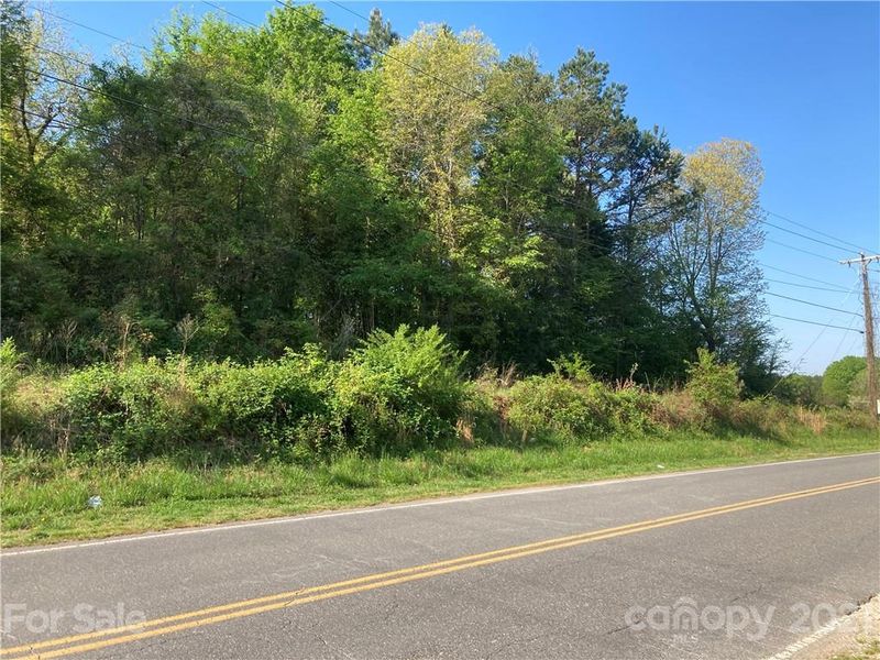 6155 Hopewell Rd, Hickory Grove, SC 29717