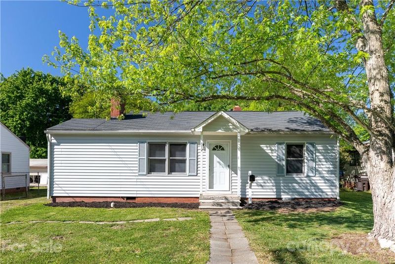 672 Stonewall Ct, Rock Hill, SC 29730