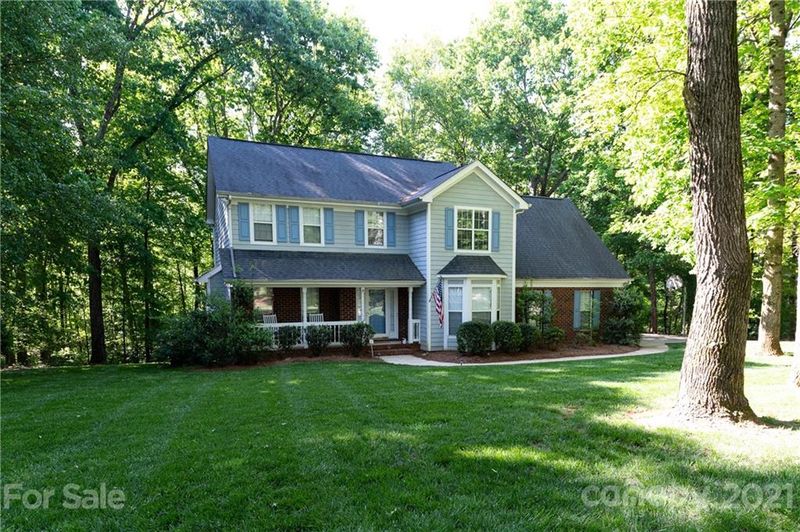 9620 Edwards Pl, Mint Hill, NC 28227