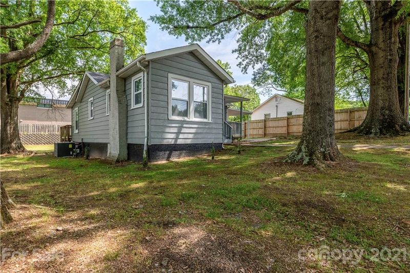 1416 Birch St, Kannapolis, NC 28081