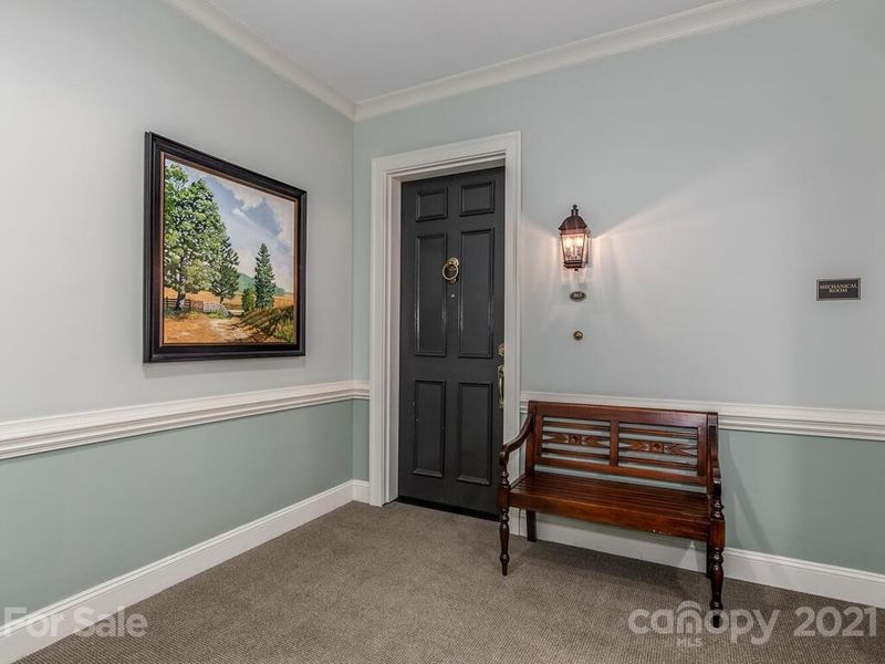 465 Fenton Pl, Charlotte, NC 28207