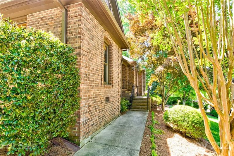 11107 Broken Brook Way, Tega Cay, SC 29708