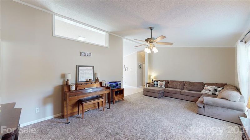 3126 Range Rd, Lincolnton, NC 28092