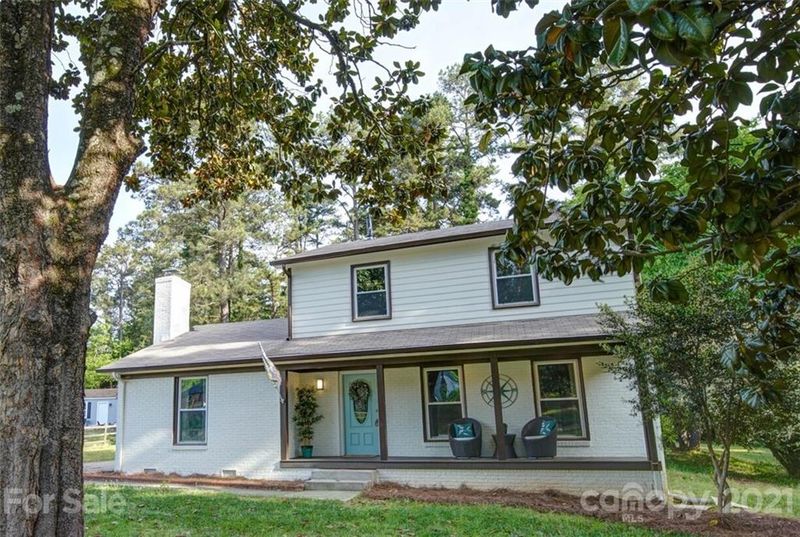 13725 Sustare Ct, Matthews, NC 28105