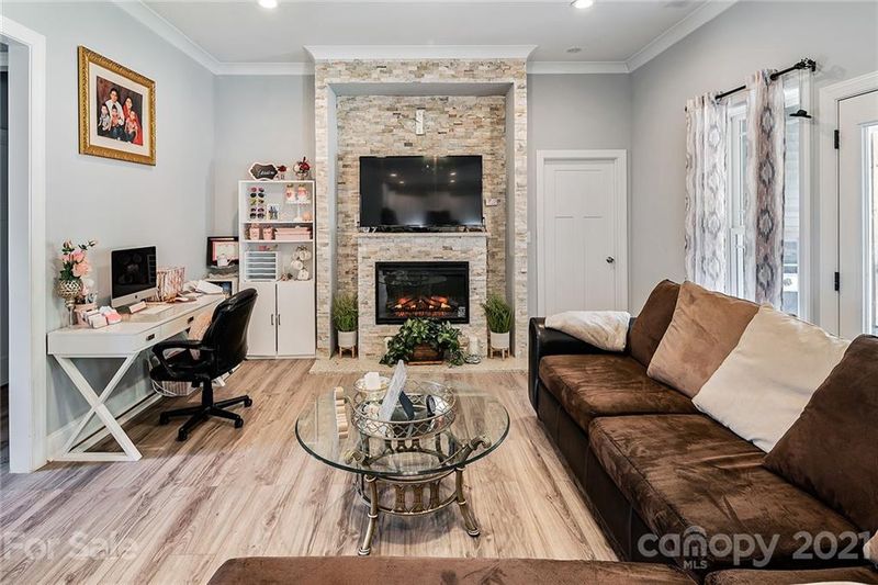 340 Forest View Ln, Kannapolis, NC 28081
