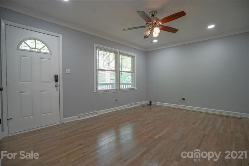 1056 Shenandoah Dr, Gastonia, NC 28052