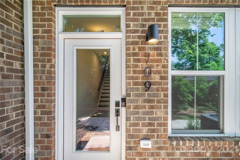 709 Magnolia Mill Ln, Charlotte, NC 28206