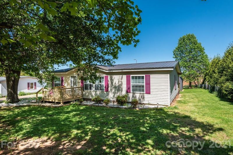 3430 Stony Brook Cir, Newton, NC 28658