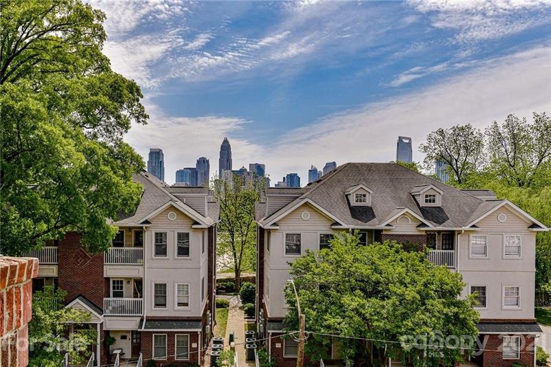 106 Summit Ave #35, Charlotte, NC 28208