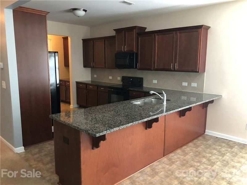 800 Southridge Dr, Monroe, NC 28112