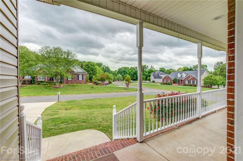 1701 Cypress Ct, Gastonia, NC 28056