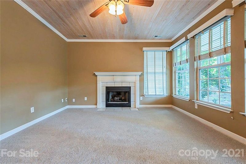 871 Knightsbridge Rd, Fort Mill, SC 29708