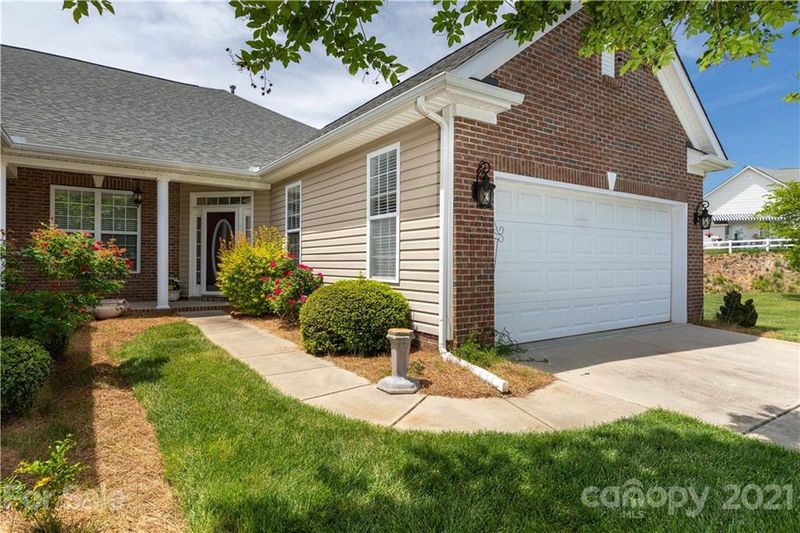 638 Amethyst Cir, Fort Mill, SC 29708