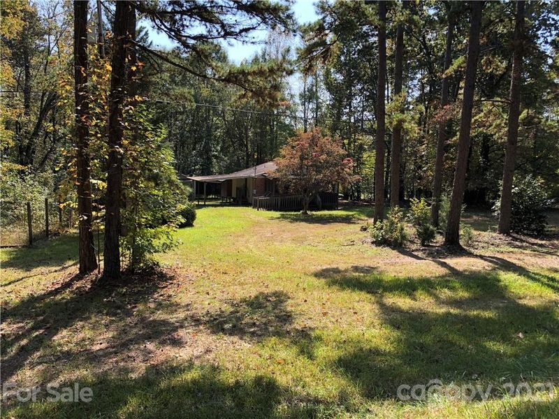 8818 Frank Grier Rd, Charlotte, NC 28215