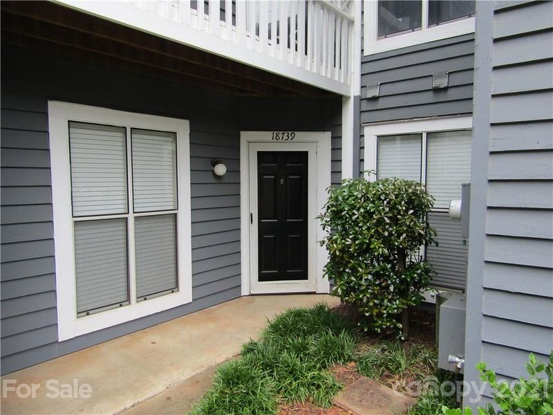 18739 Vineyard Point Ln, Cornelius, NC 28031