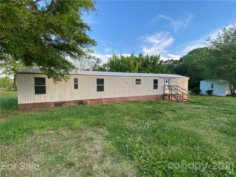 1065 Bexley Ln, Lincolnton, NC 28092