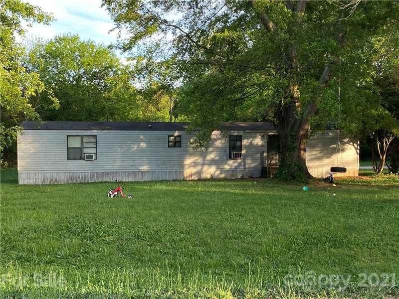 1065 Bexley Ln, Lincolnton, NC 28092