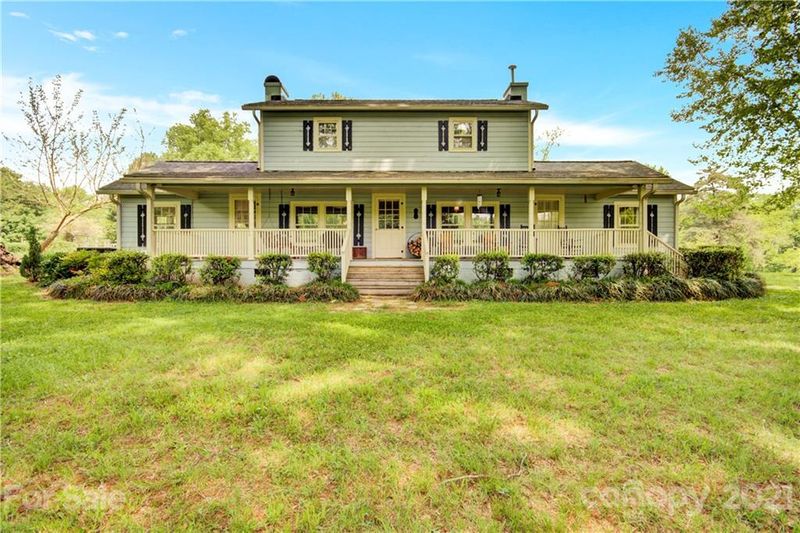 16401 Blackberry Hills Dr, Midland, NC 28107